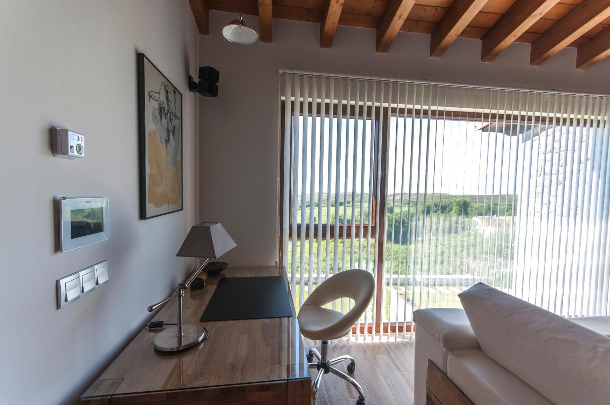 Bufones De Pria Apartamentos Rurales Garana Room photo